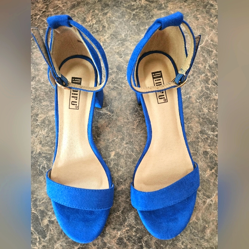 Blue suede shoes